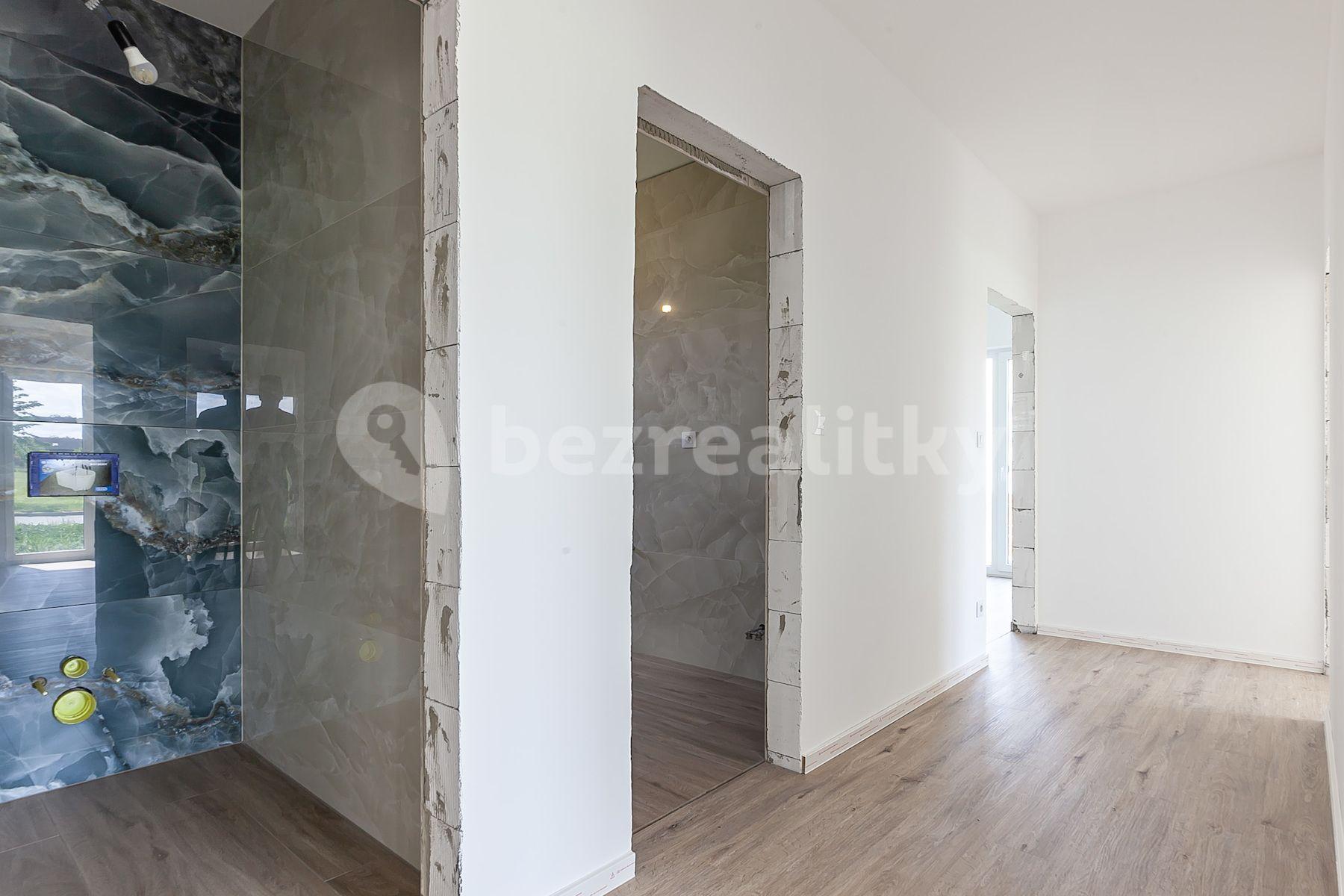 Predaj kancelárie 829 m², Vestec, Vestec, Středočeský kraj