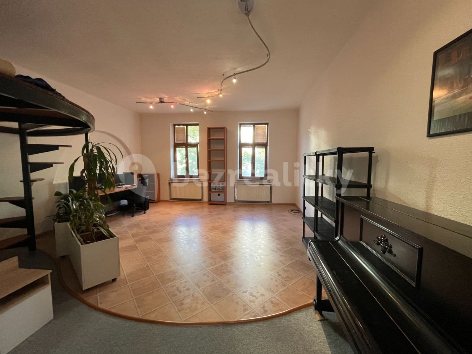 Prenájom bytu 2-izbový 89 m², Šantova, Olomouc, Olomoucký kraj