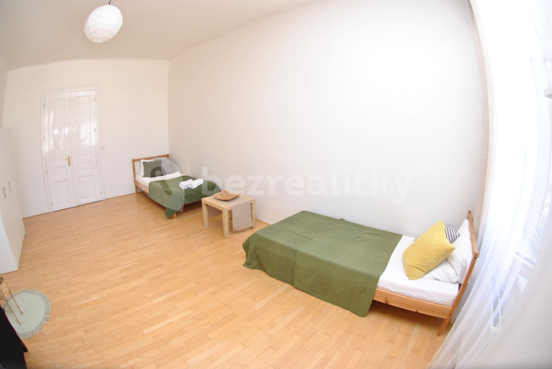 Prenájom bytu 4-izbový 25 m², Kunzova, Brno, Jihomoravský kraj