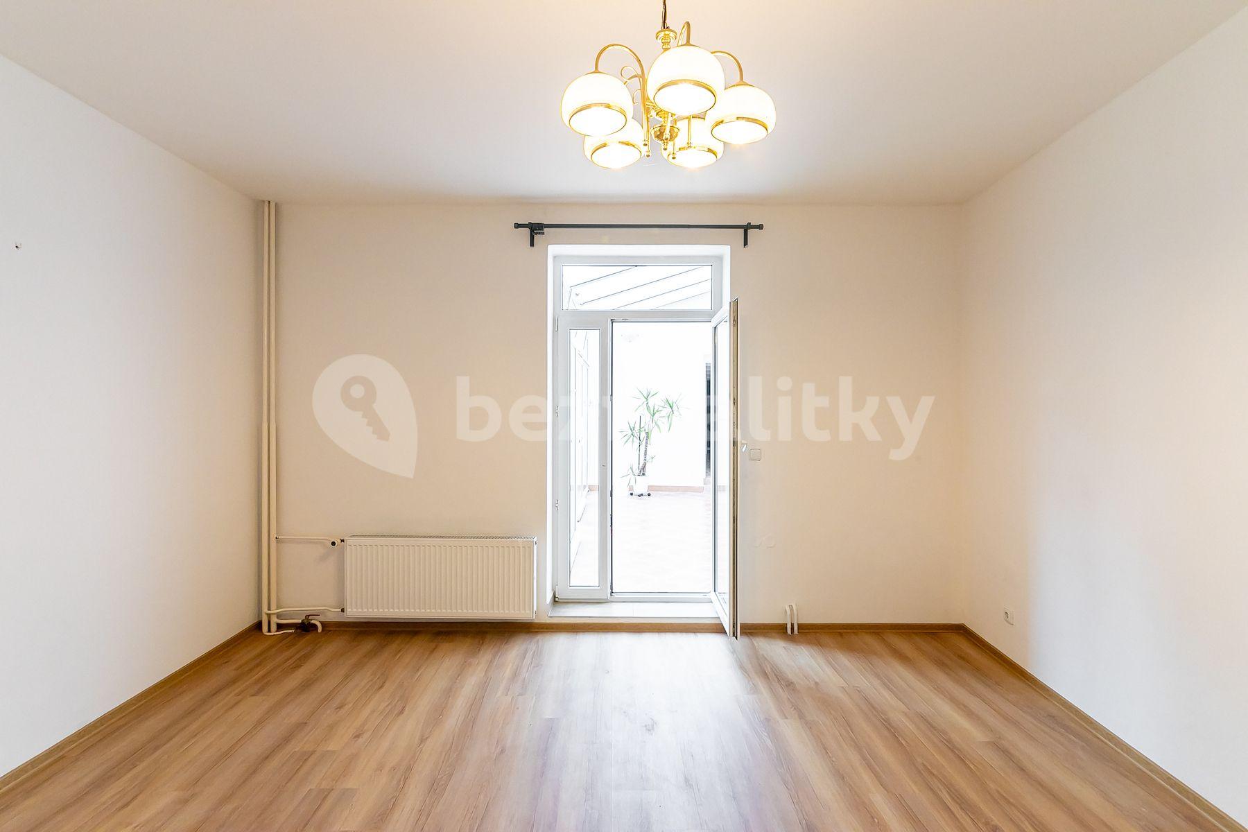 Predaj bytu 2-izbový 72 m², Střížkovská, Praha, Praha