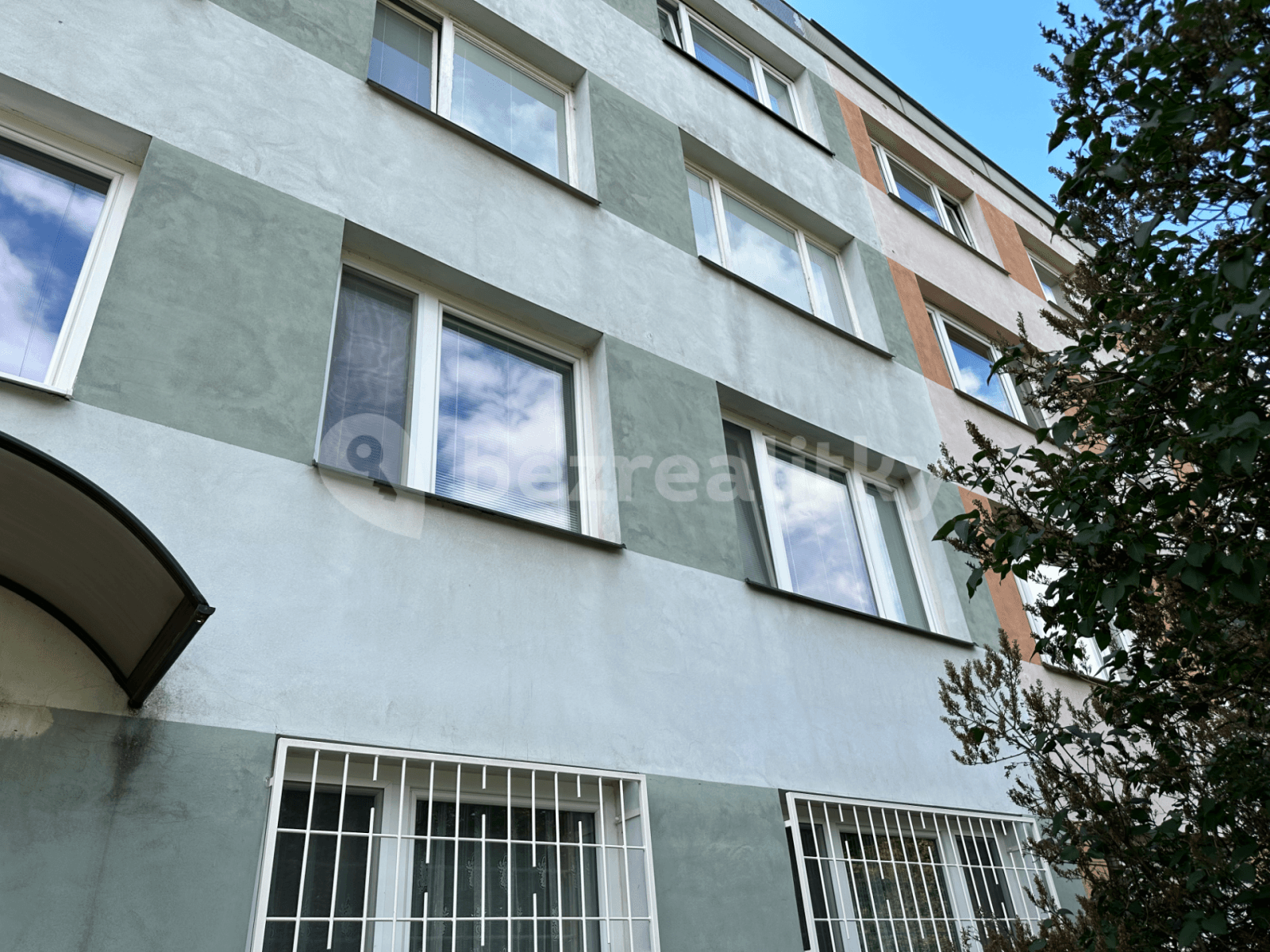 Predaj bytu 3-izbový 60 m², Kvestorská, Praha, Praha
