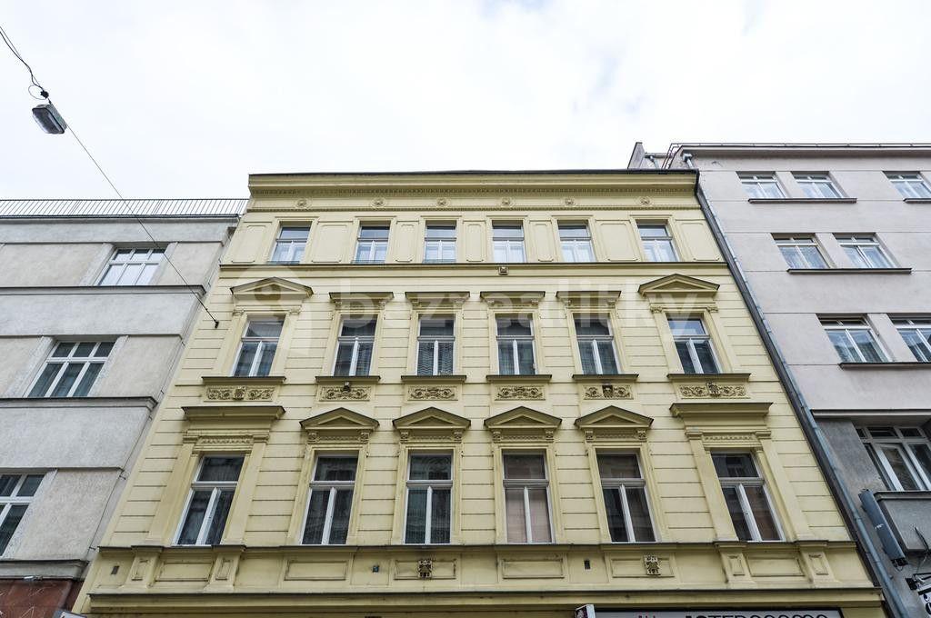 Prenájom bytu 2-izbový 80 m², Ve Smečkách, Praha, Praha