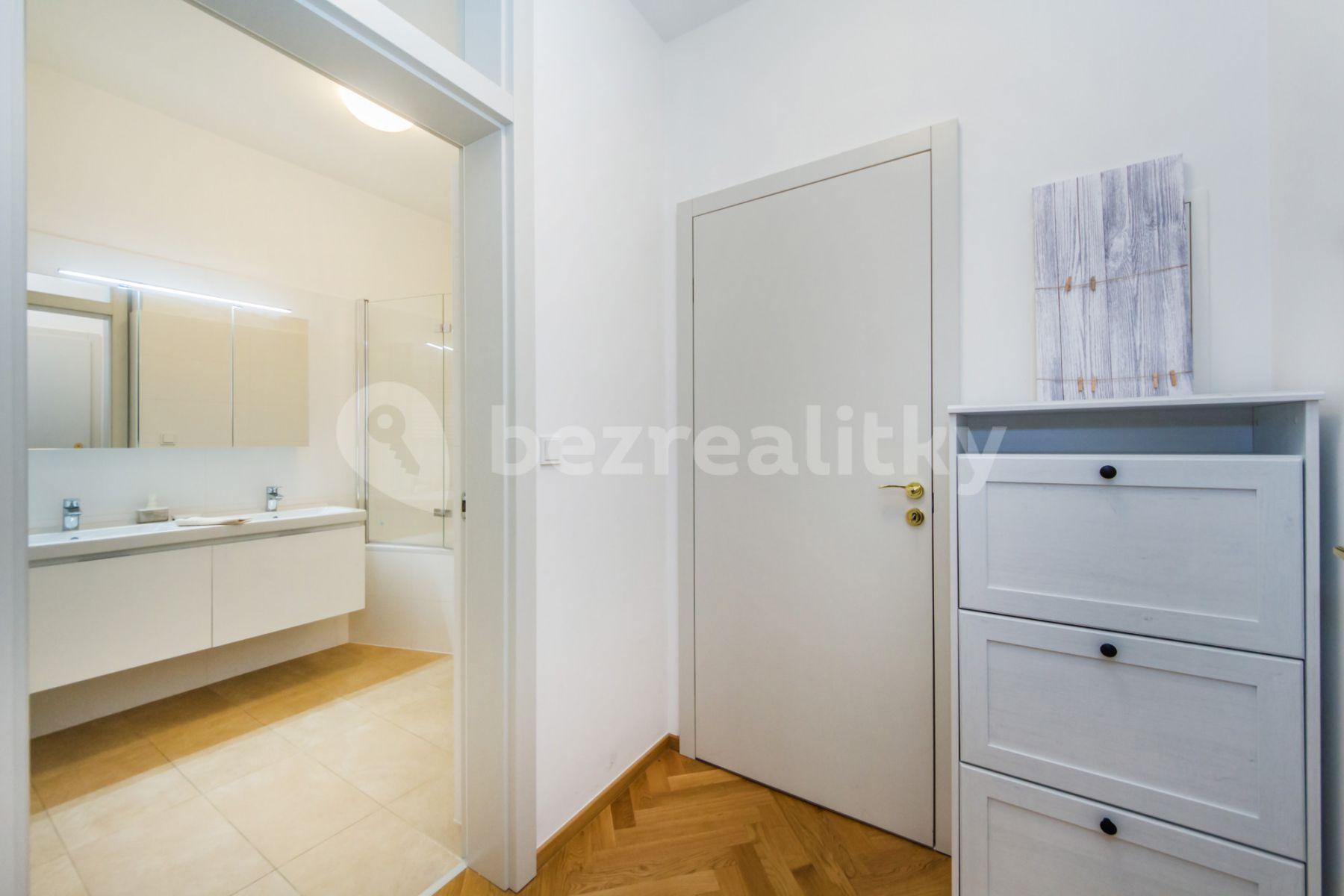 Prenájom bytu 2-izbový 60 m², Balbínova, Praha, Praha