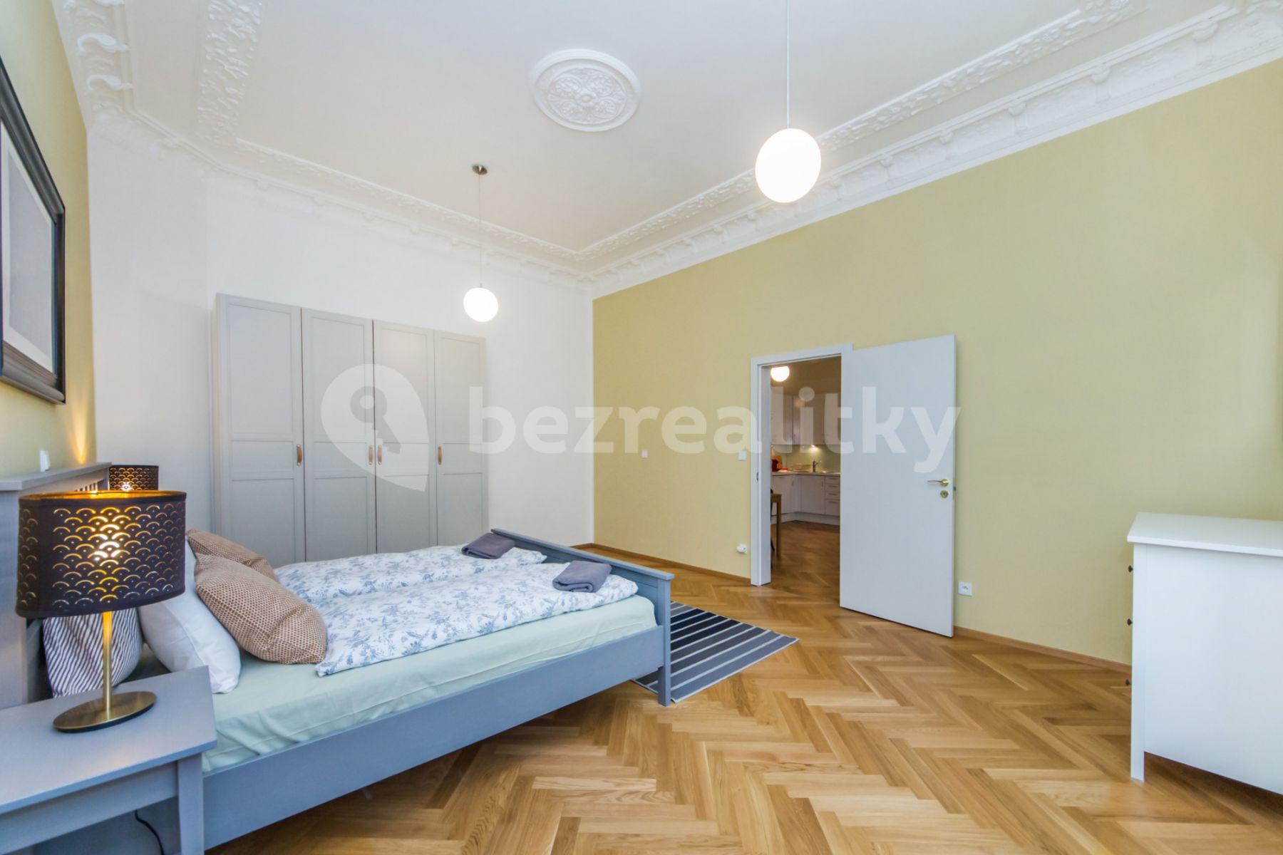 Prenájom bytu 2-izbový 60 m², Balbínova, Praha, Praha