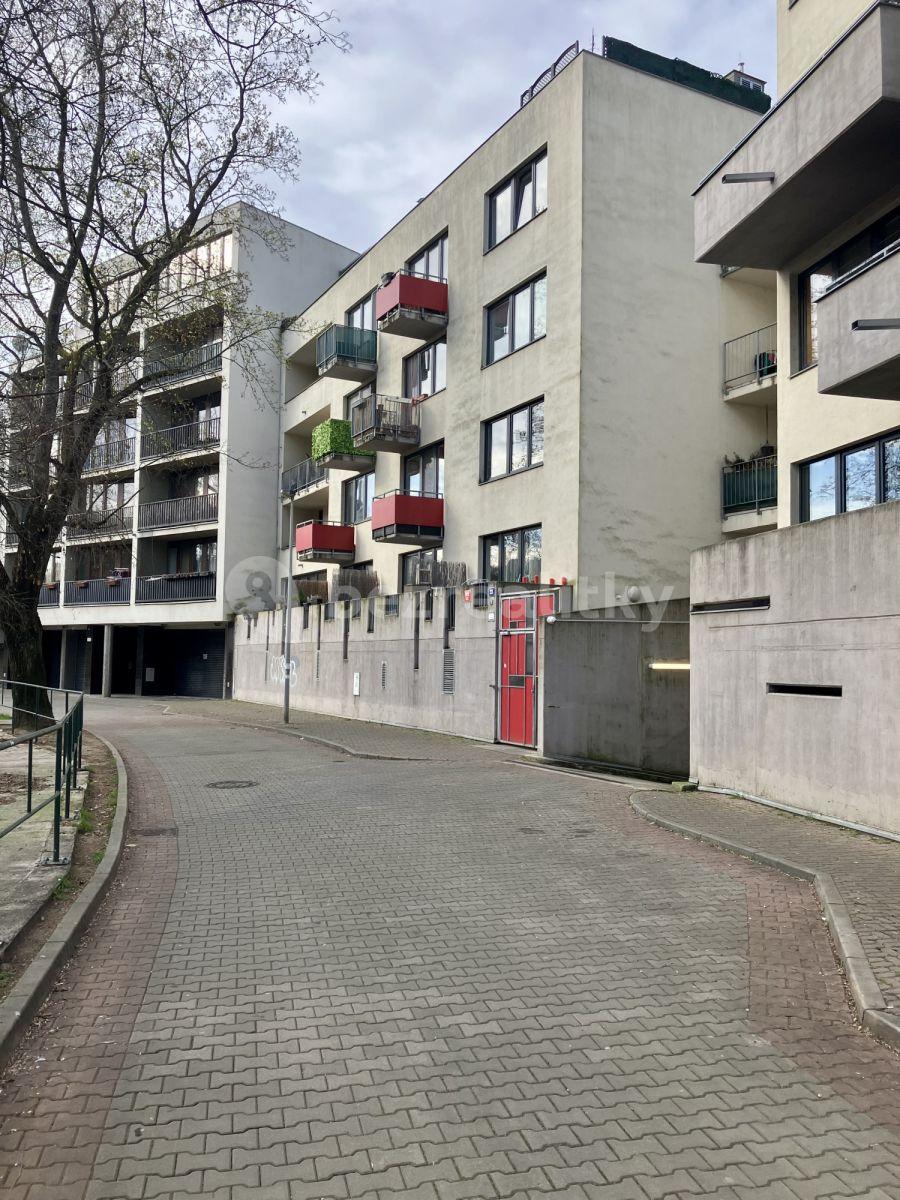 Prenájom bytu 2-izbový 40 m², U Michelského mlýna, Praha, Praha