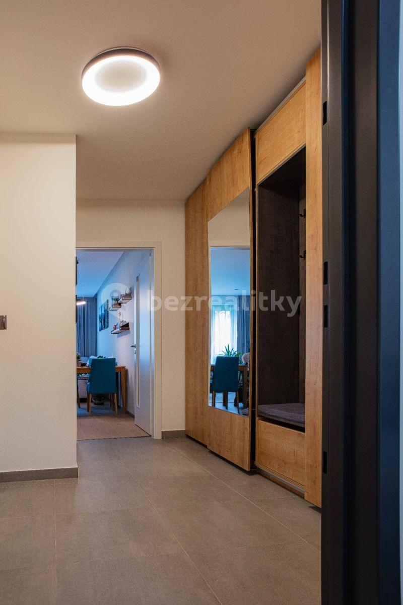 Predaj bytu 3-izbový 84 m², U Traktorky, Praha, Praha