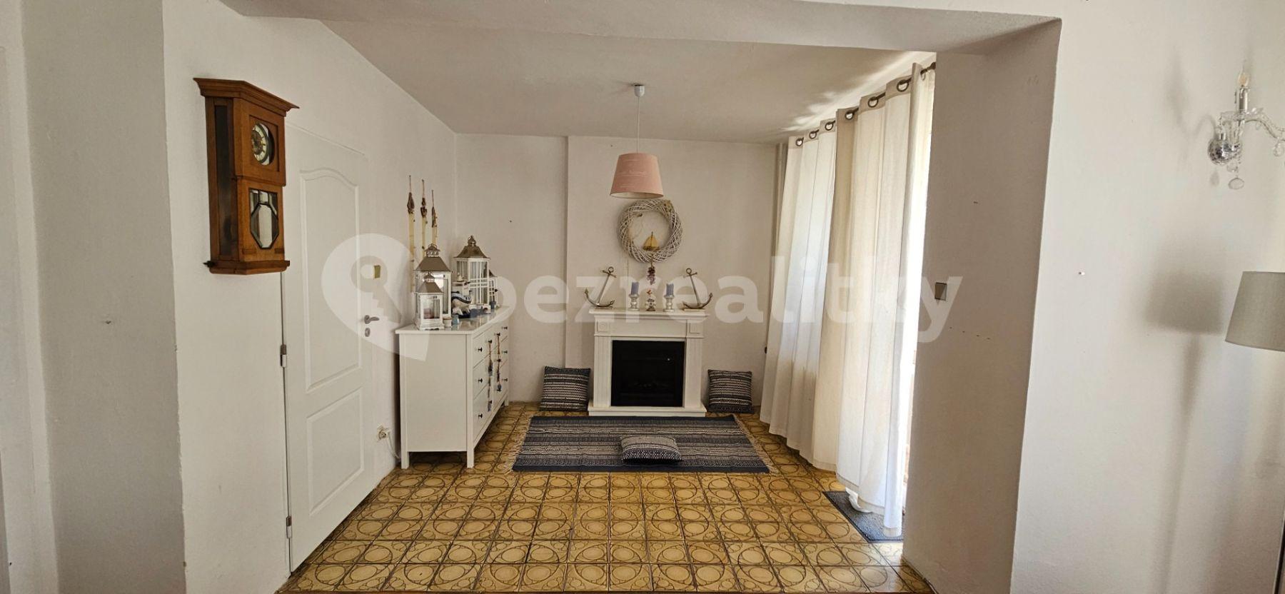 Predaj domu 204 m², pozemek 342 m², Javorová, Cheb, Karlovarský kraj