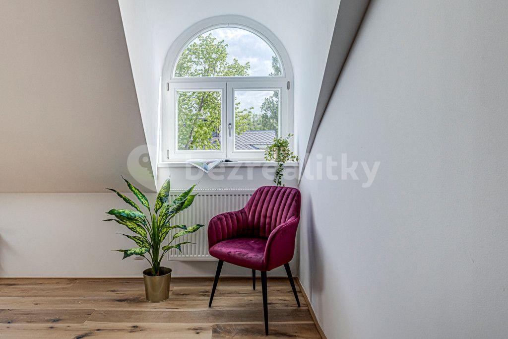 Prenájom bytu 1-izbový 34 m², Kaizlovy sady, Praha, Praha