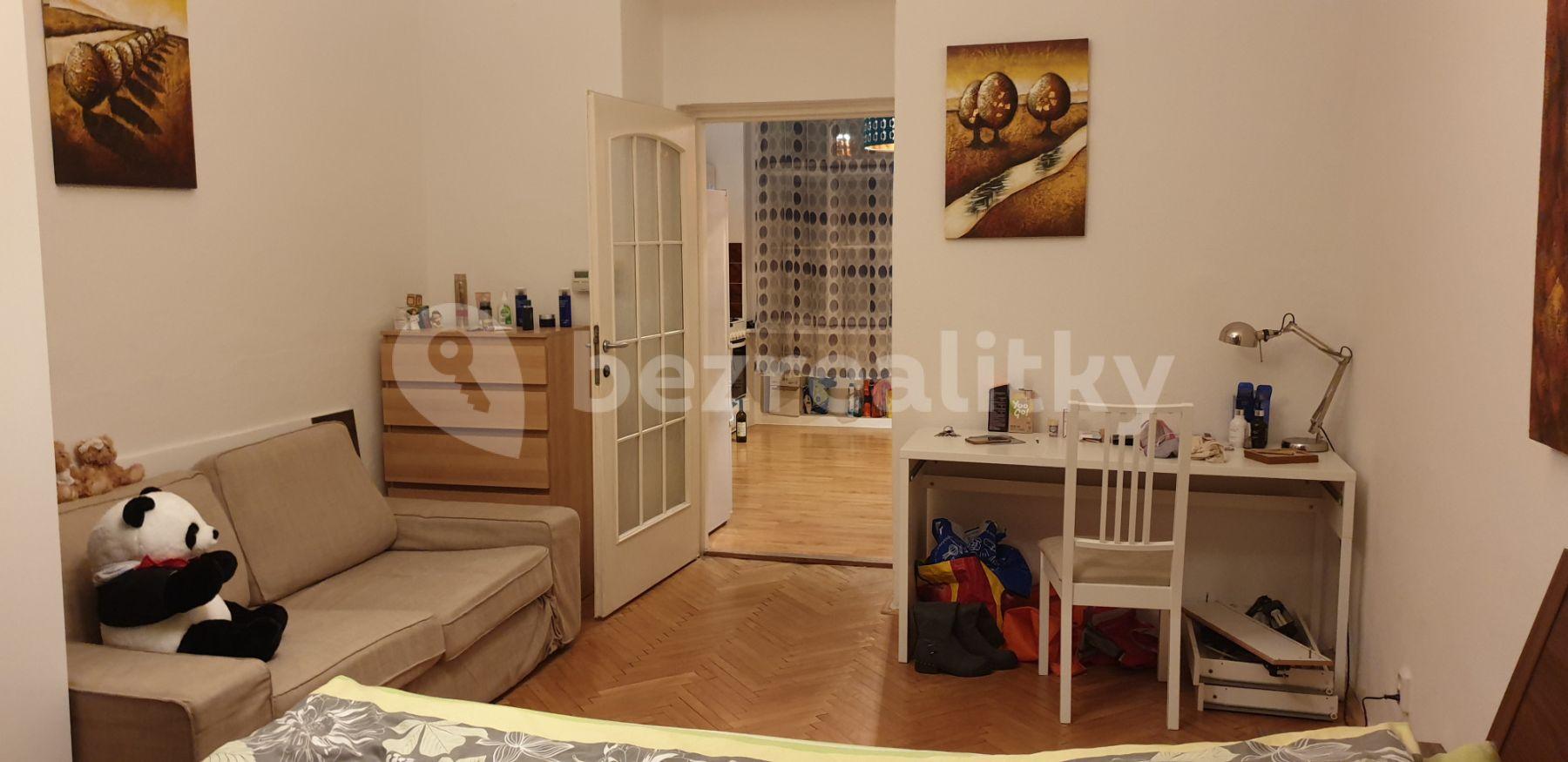 Prenájom bytu 2-izbový 55 m², Jindřicha Plachty, Praha, Praha