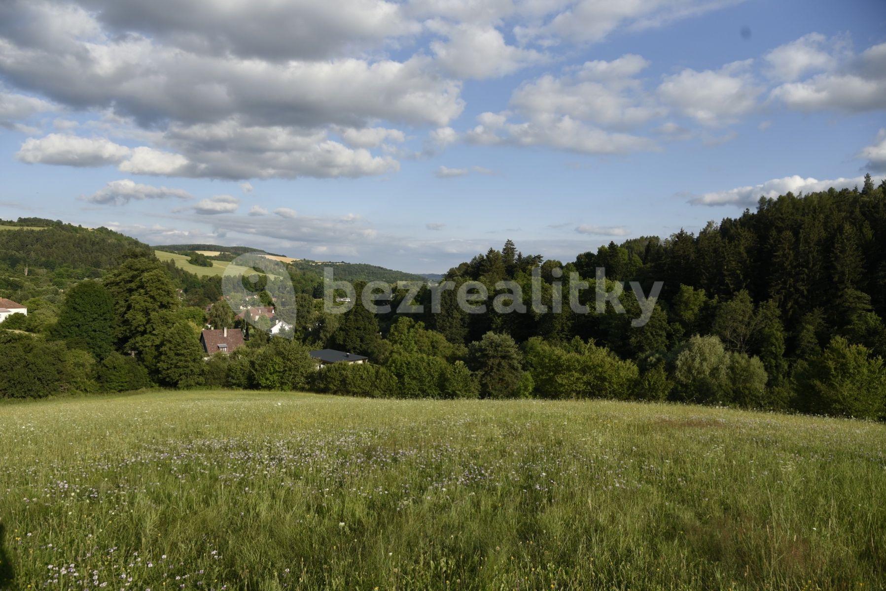 Predaj pozemku 10.911 m², Bohuňov, Pardubický kraj