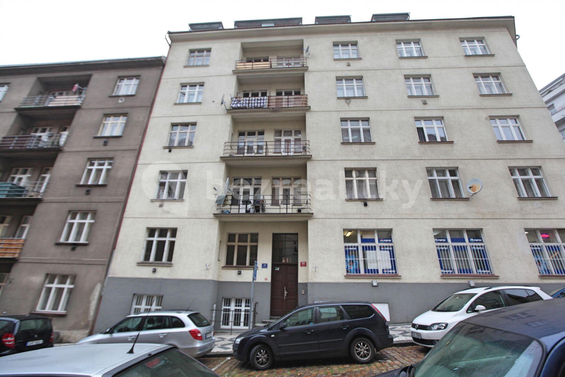 Prenájom bytu 2-izbový 56 m², Slovinská, Praha, Praha