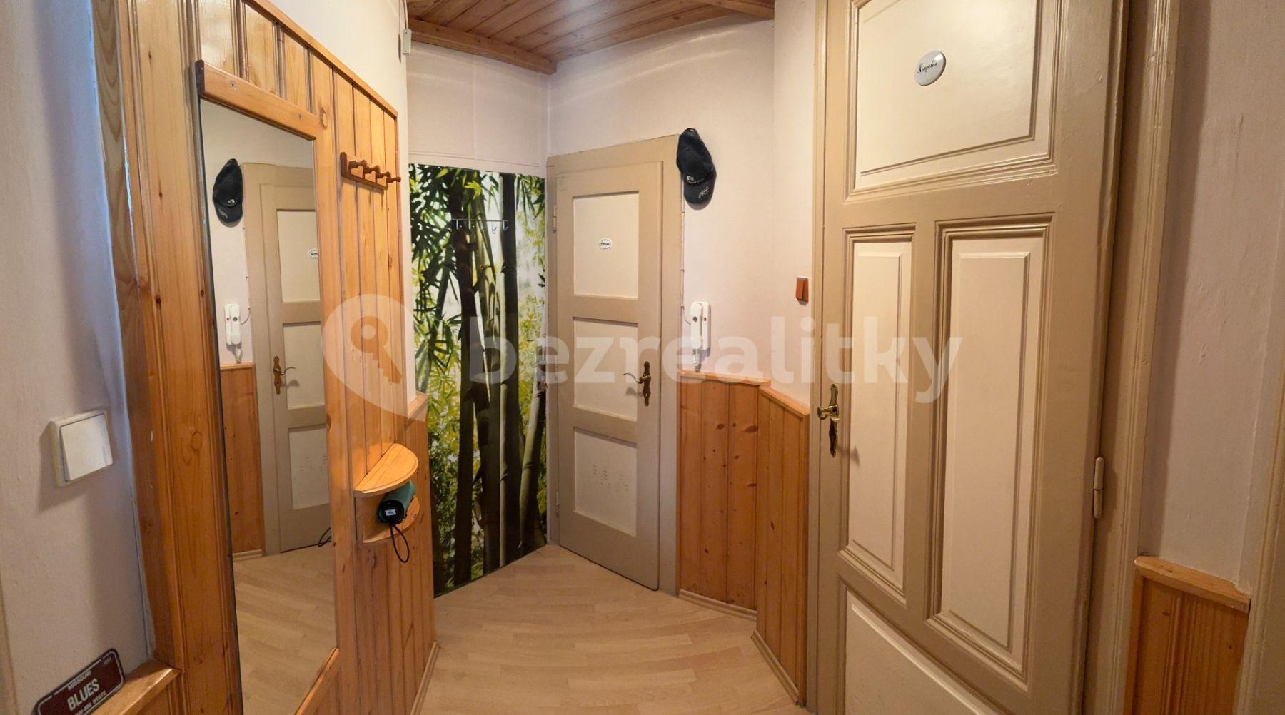 Predaj bytu 1-izbový 47 m², Wolkerova, Karlovy Vary, Karlovarský kraj