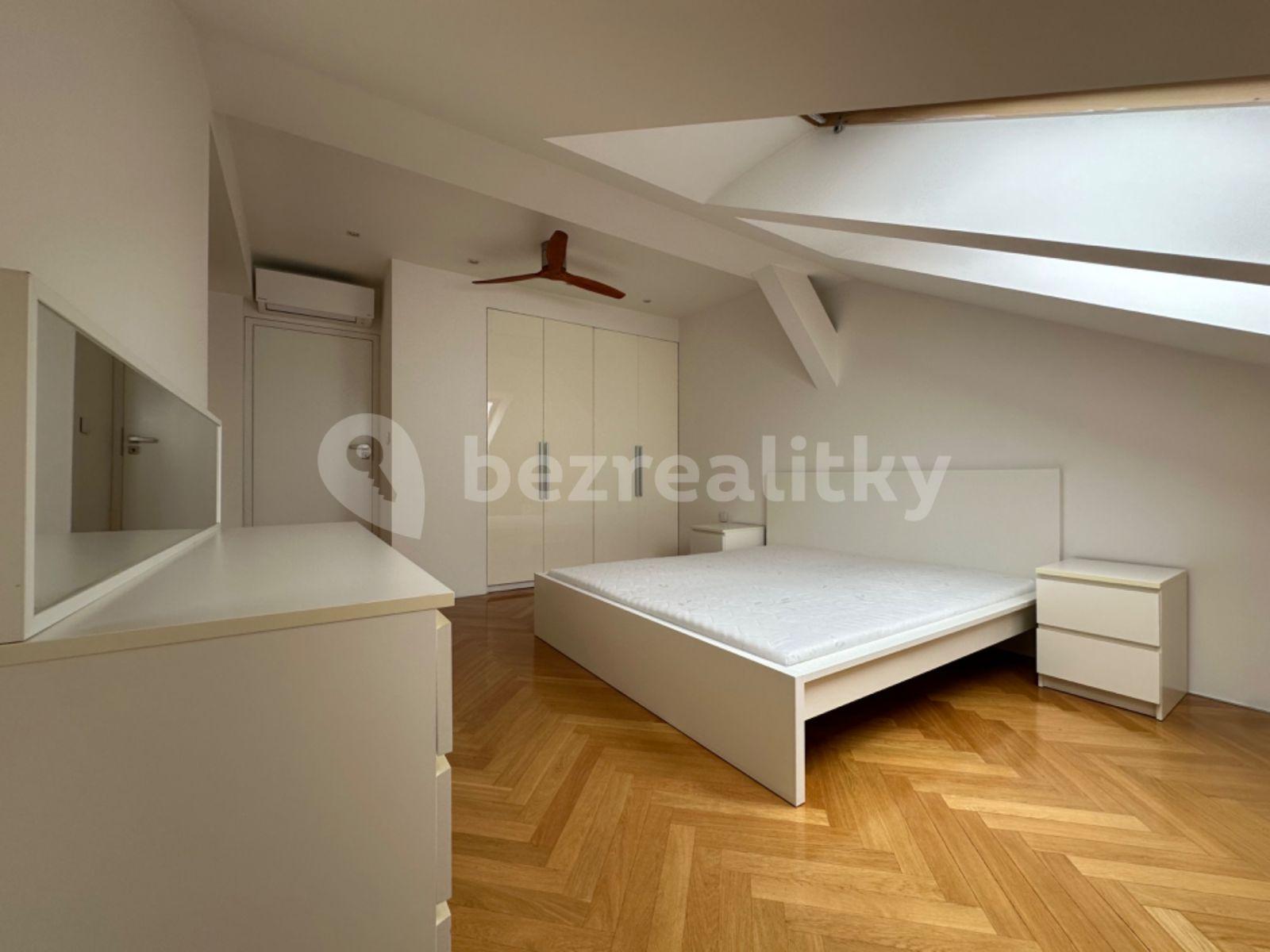 Predaj bytu 2-izbový 85 m², Na Celné, Praha, Praha