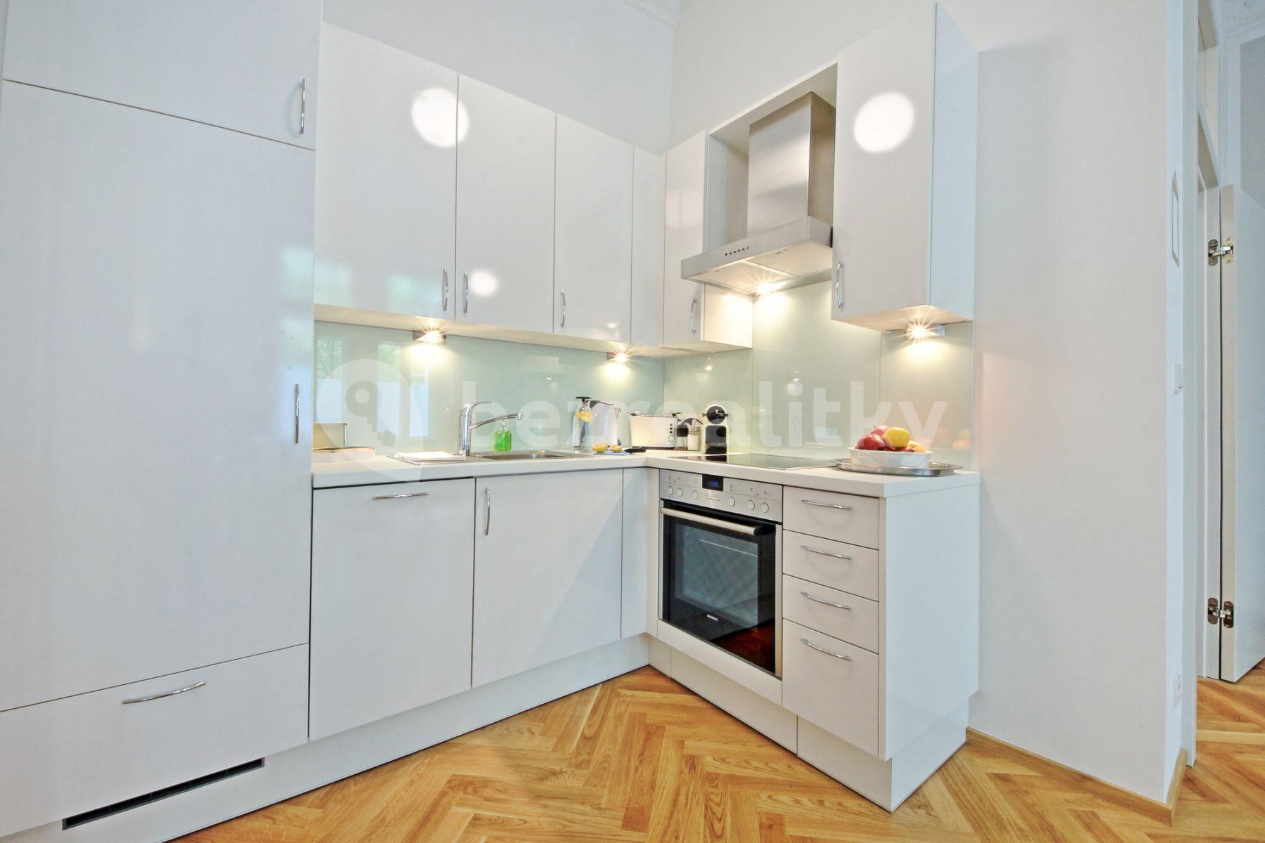 Prenájom bytu 2-izbový 55 m², Balbínova, Praha, Praha