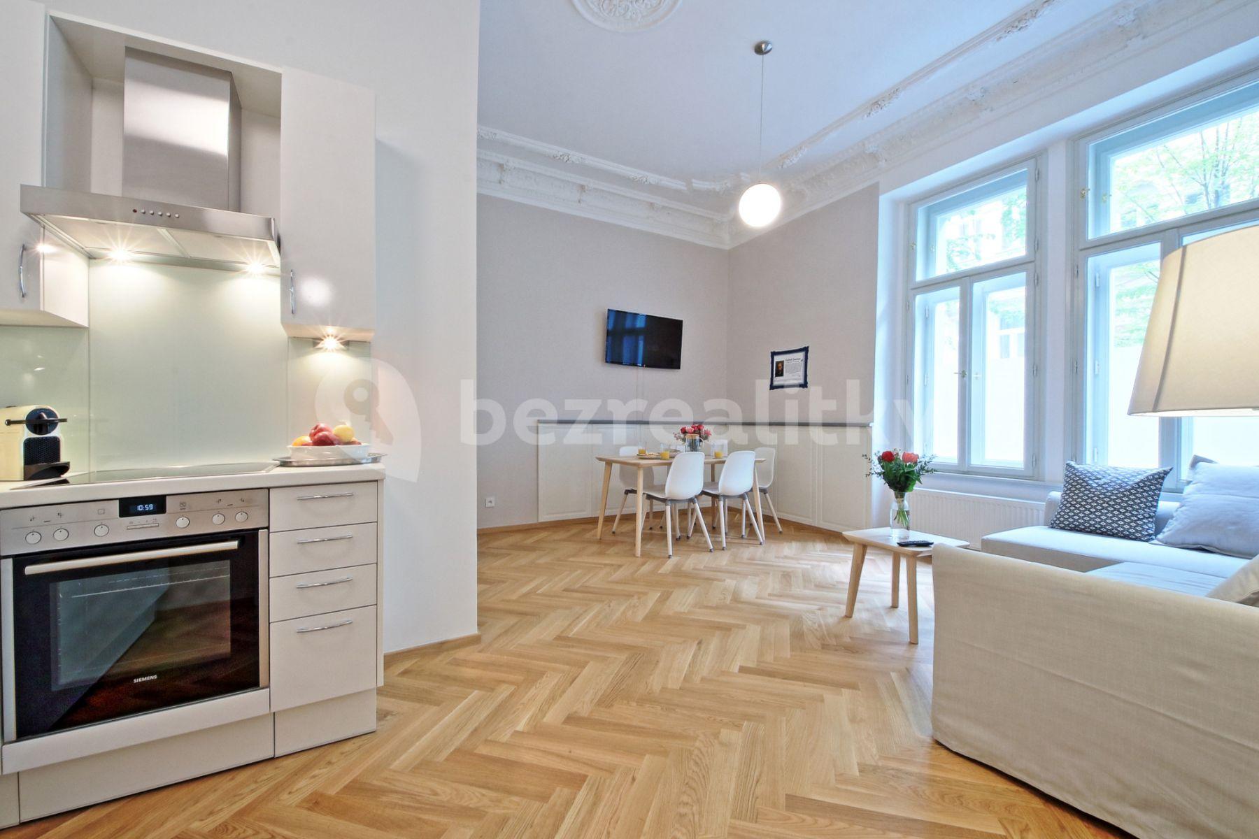 Prenájom bytu 2-izbový 55 m², Balbínova, Praha, Praha