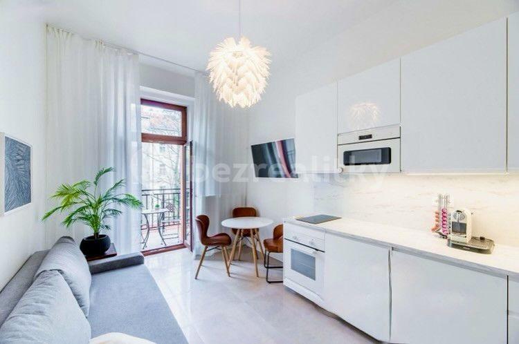 Prenájom bytu 2-izbový 45 m², Legerova, Praha, Praha