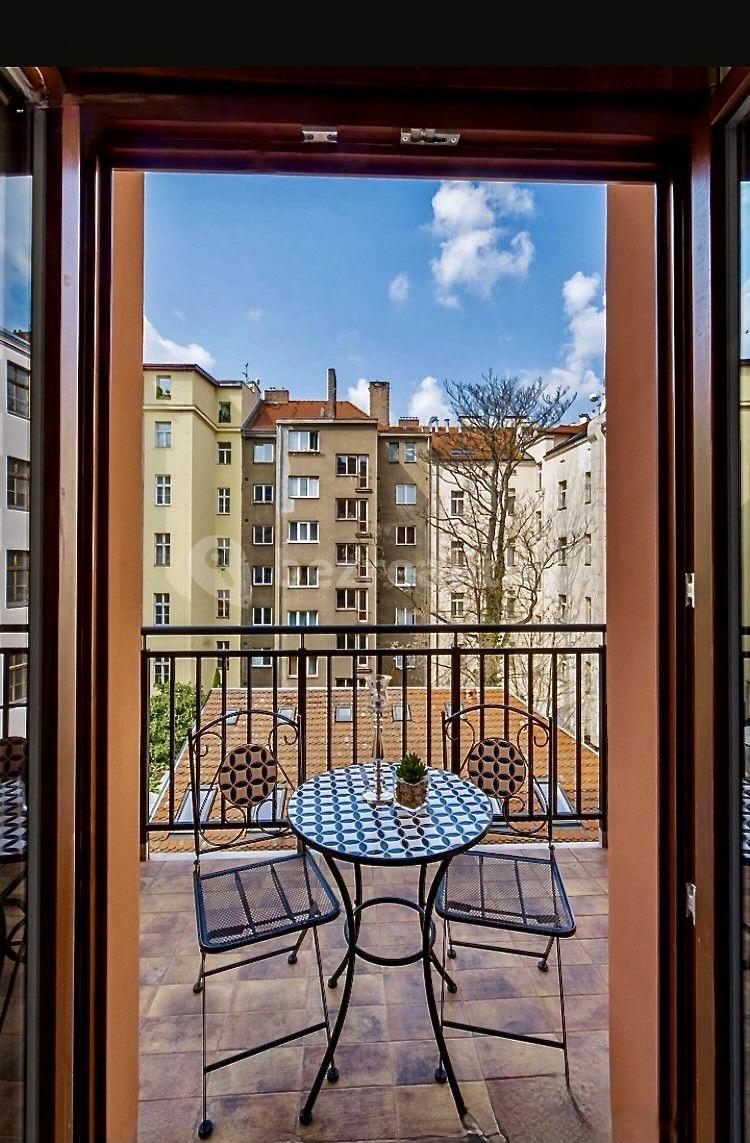 Prenájom bytu 2-izbový 45 m², Legerova, Praha, Praha