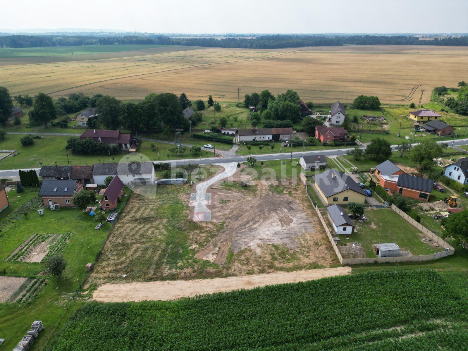 Predaj pozemku 1.051 m², Plužná, Středočeský kraj