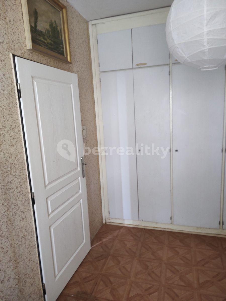 Predaj bytu 4-izbový 86 m², Dobšická, Praha, Praha