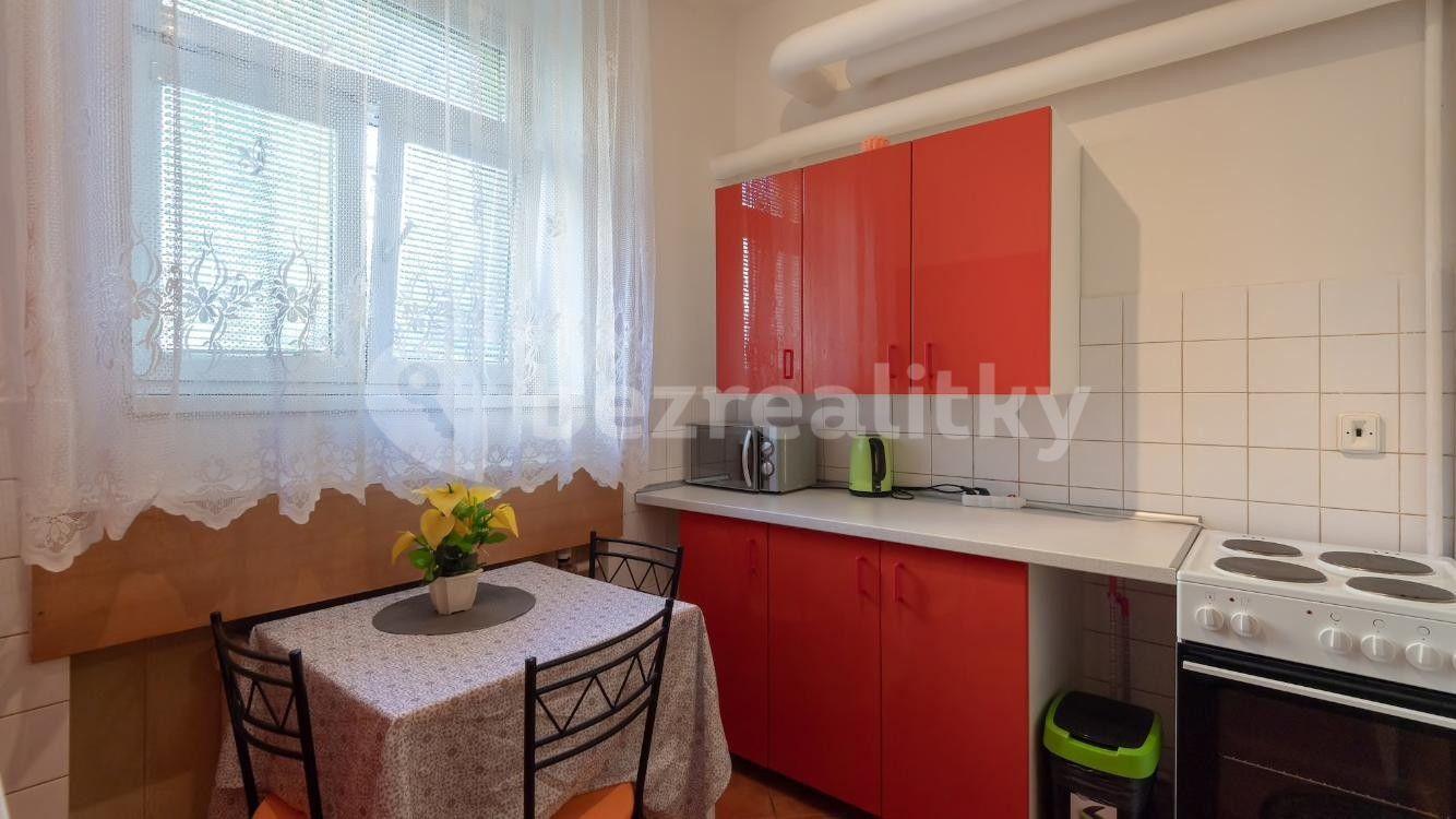 Predaj bytu 1-izbový 37 m², Mládeže, Praha, Praha