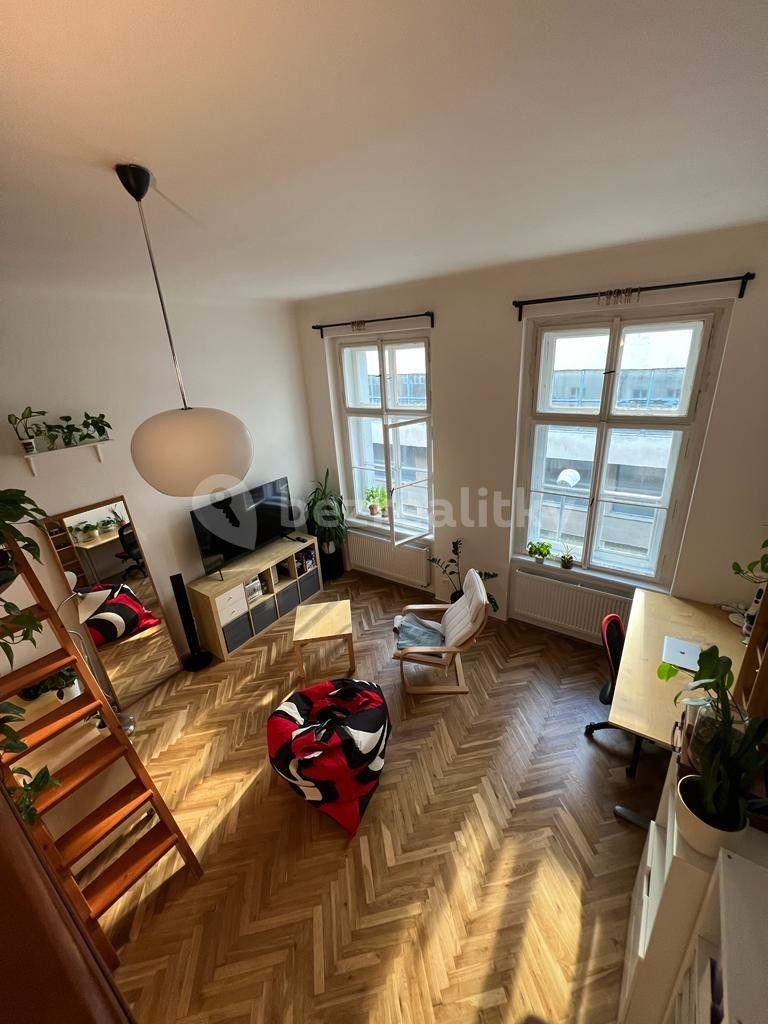 Prenájom bytu 1-izbový 45 m², Veverkova, Praha, Praha