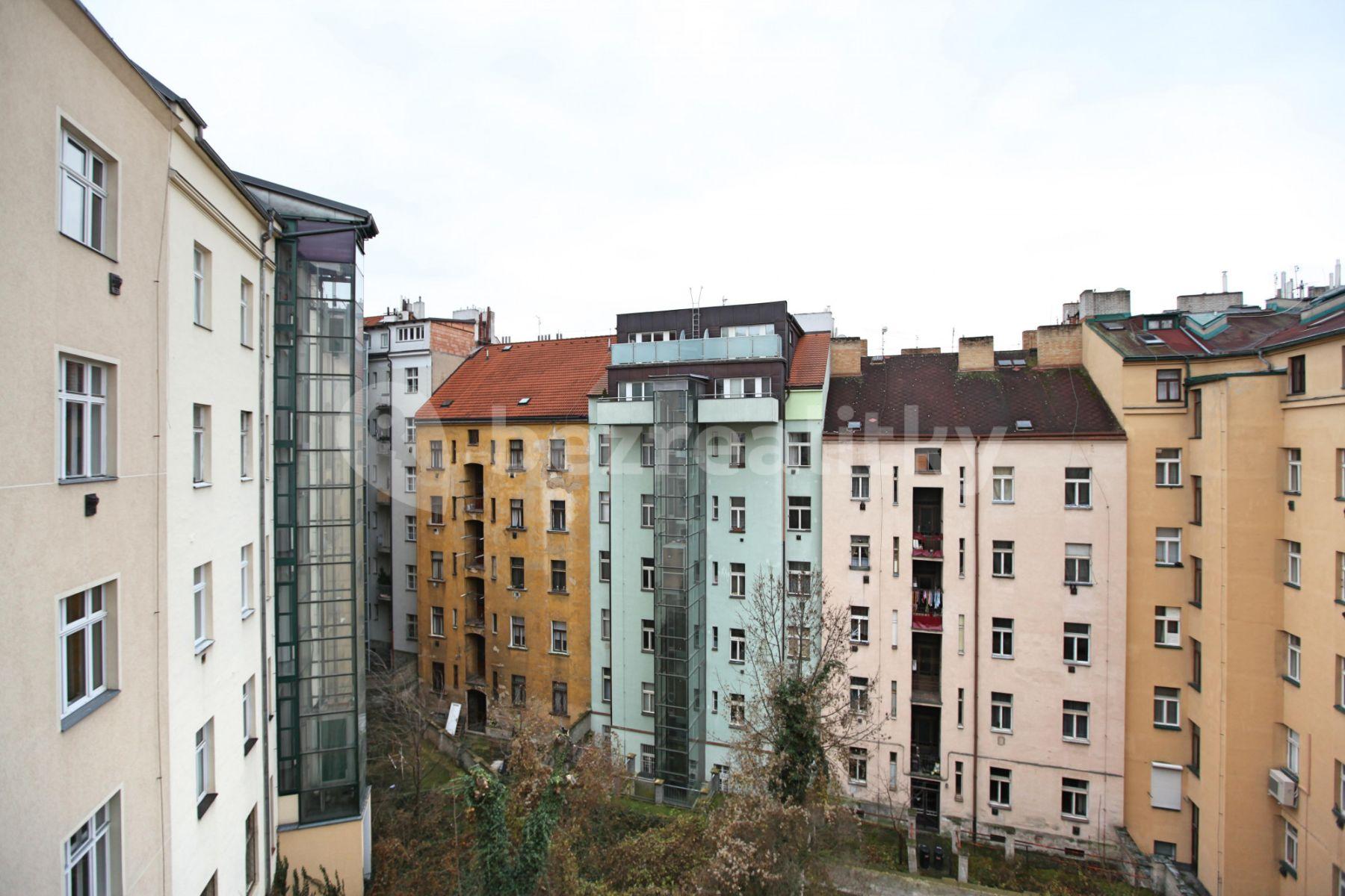 Prenájom bytu 4-izbový 160 m², Ruská, Praha, Praha