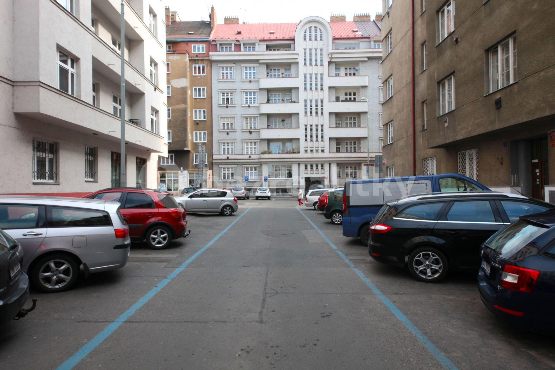 Prenájom bytu 2-izbový 40 m², Buchovcova, Praha, Praha