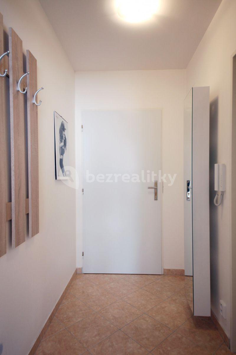 Prenájom bytu 2-izbový 40 m², Buchovcova, Praha, Praha