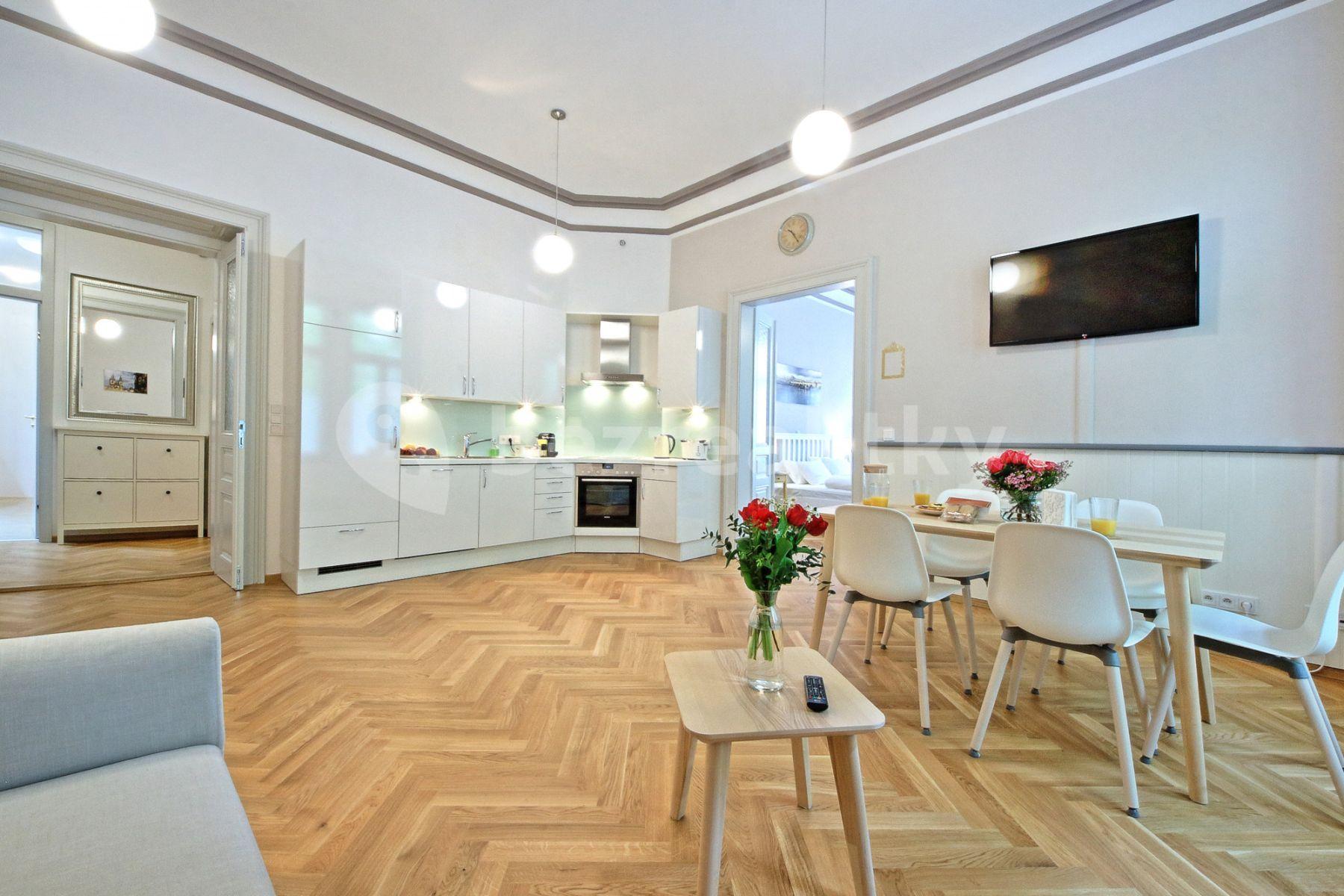 Prenájom bytu 2-izbový 68 m², Balbínova, Praha, Praha