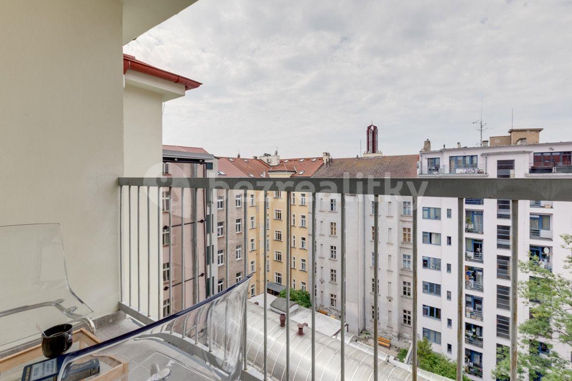 Prenájom bytu 2-izbový 55 m², Legerova, Praha, Praha