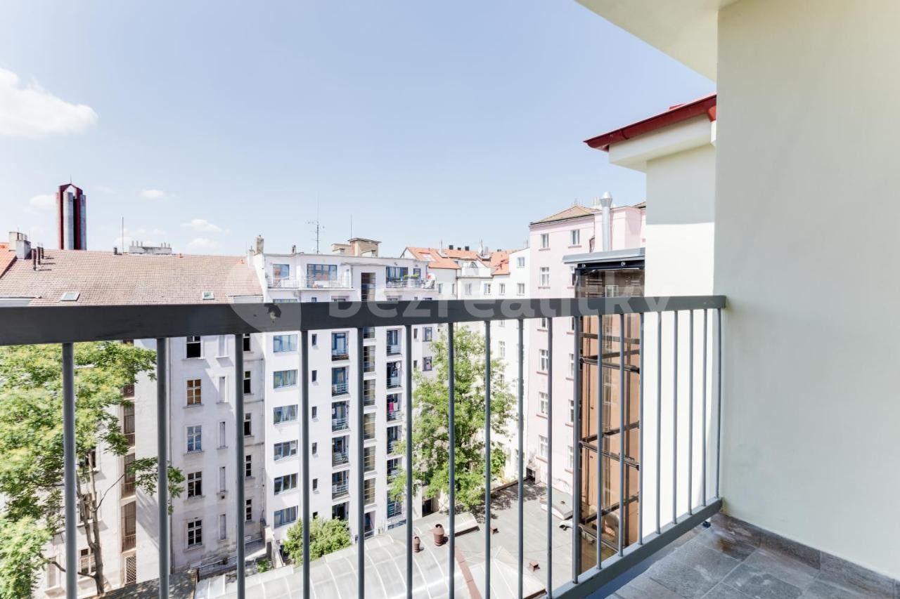 Prenájom bytu 2-izbový 85 m², Legerova, Praha, Praha