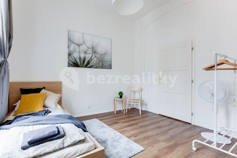 Prenájom bytu 2-izbový 85 m², Štěpánská, Praha, Praha