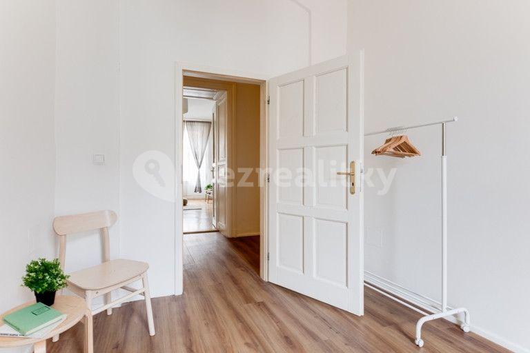 Prenájom bytu 2-izbový 85 m², Štěpánská, Praha, Praha