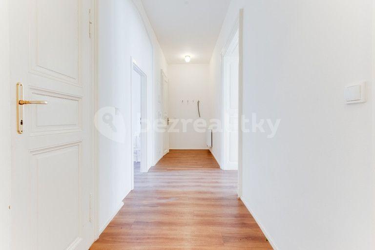 Prenájom bytu 2-izbový 85 m², Štěpánská, Praha, Praha