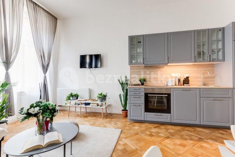 Prenájom bytu 2-izbový 85 m², Štěpánská, Praha, Praha