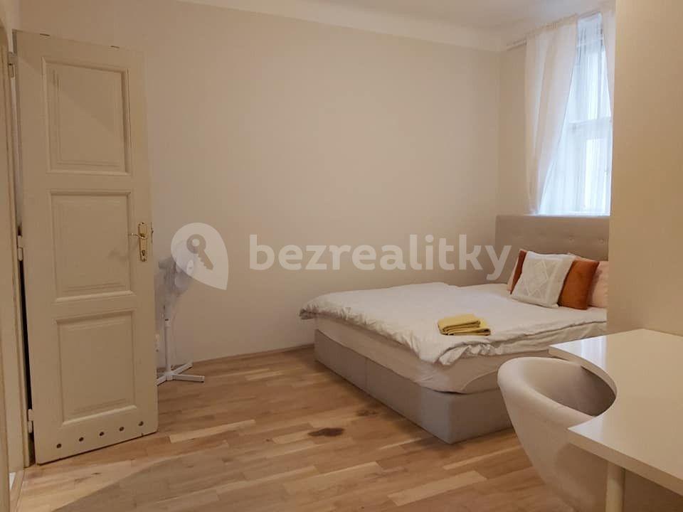 Prenájom bytu 3-izbový 85 m², Ve Smečkách, Praha, Praha