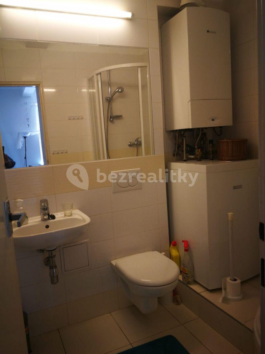 Prenájom bytu 2-izbový 48 m², Na Kuthence, Praha, Praha