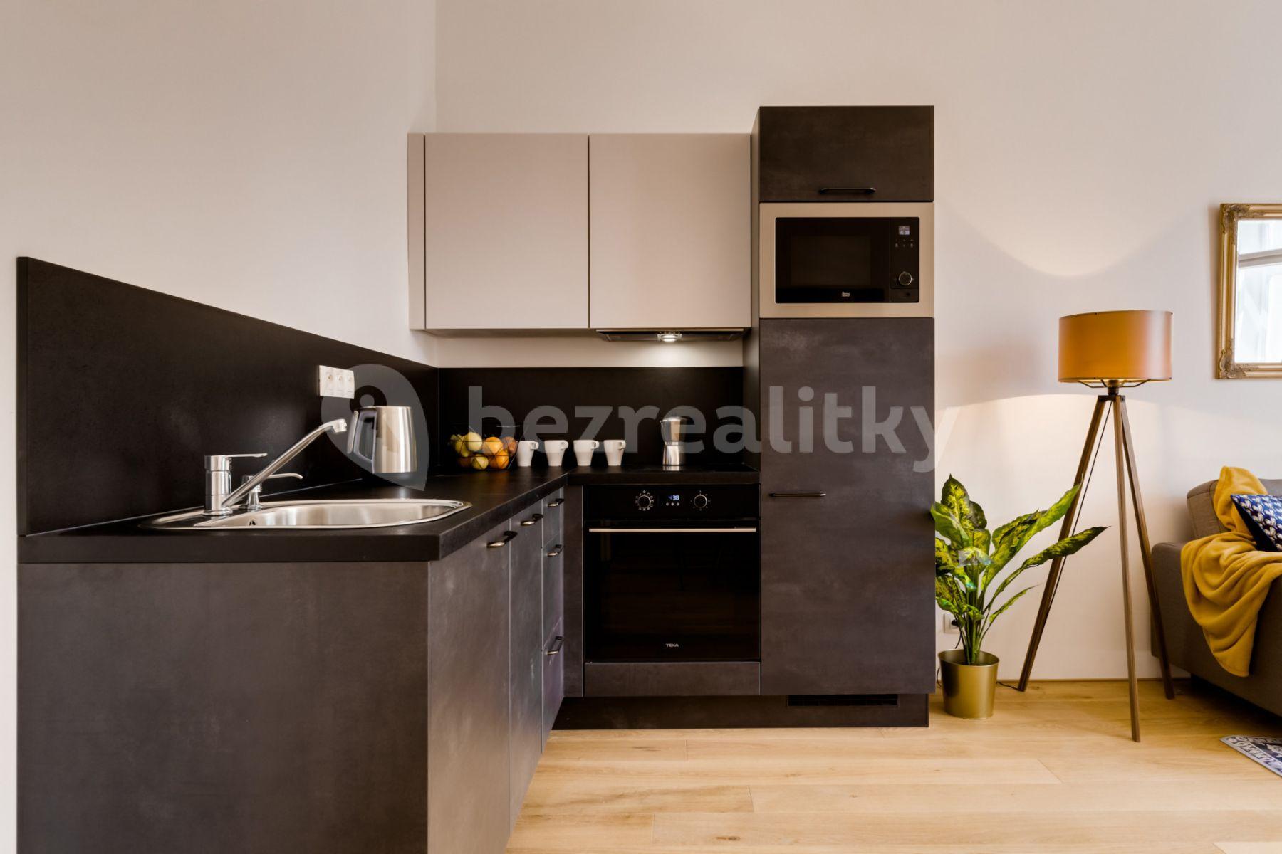 Prenájom bytu 3-izbový 87 m², Kaizlovy sady, Praha, Praha