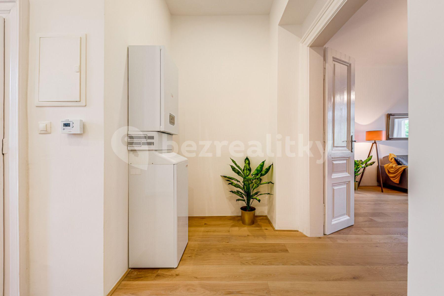 Prenájom bytu 3-izbový 87 m², Kaizlovy sady, Praha, Praha