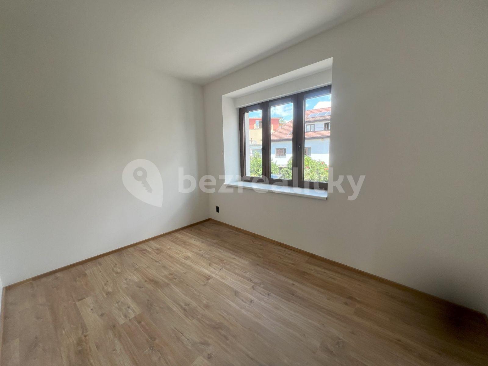 Prenájom bytu 2-izbový 50 m², Převoznická, Praha, Praha