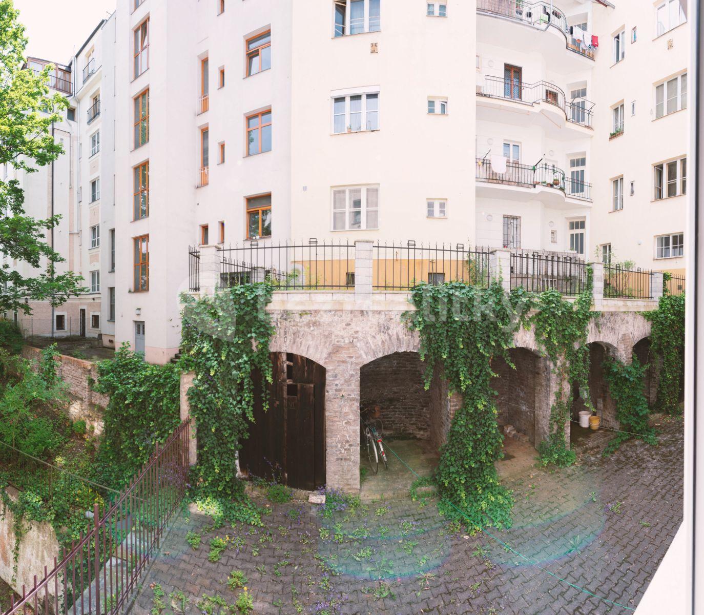 Predaj bytu 3-izbový 63 m², Na Březince, Praha, Praha