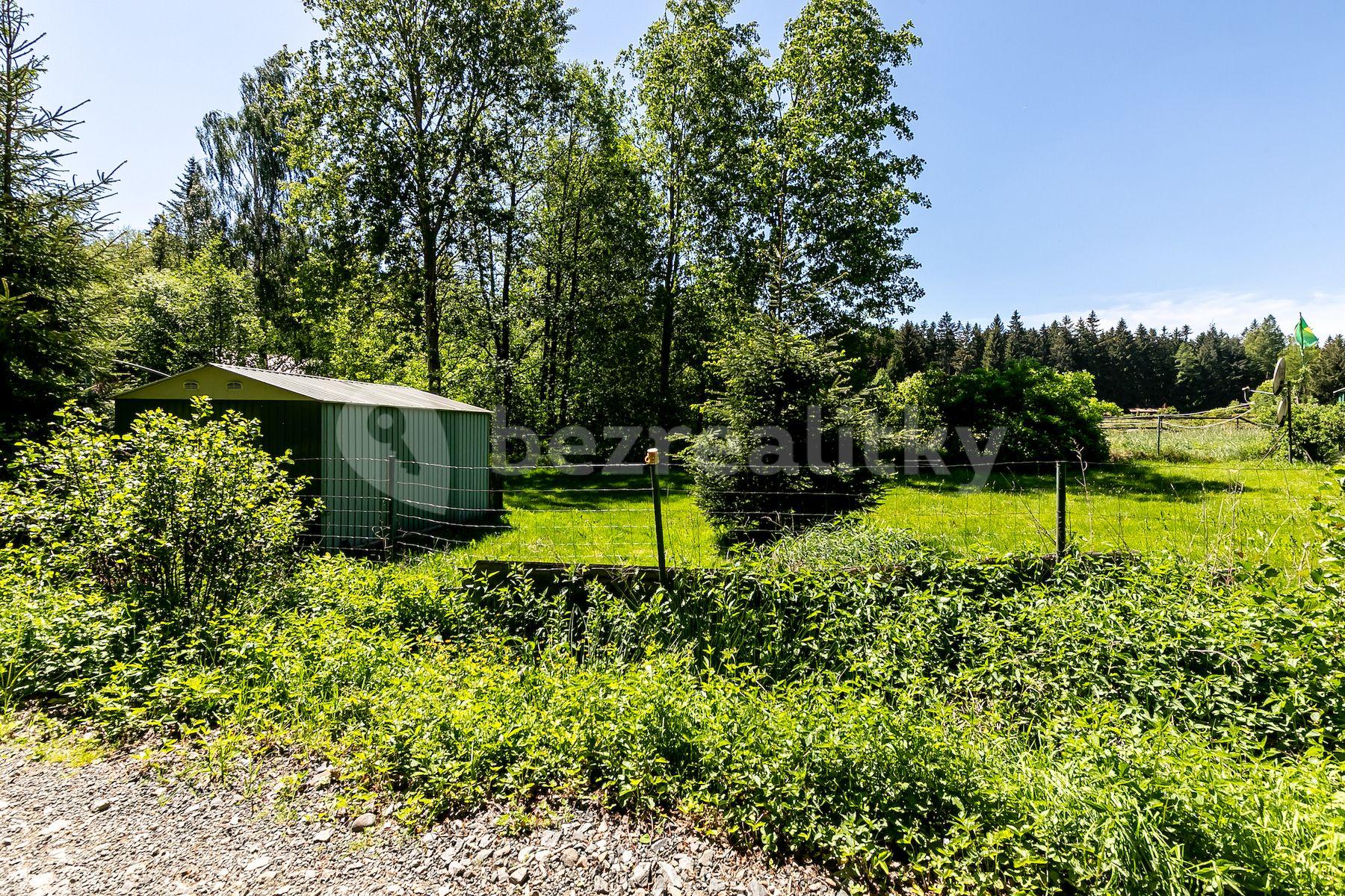 Predaj pozemku 688 m², Hutě pod Třemšínem, Rožmitál pod Třemšínem, Středočeský kraj