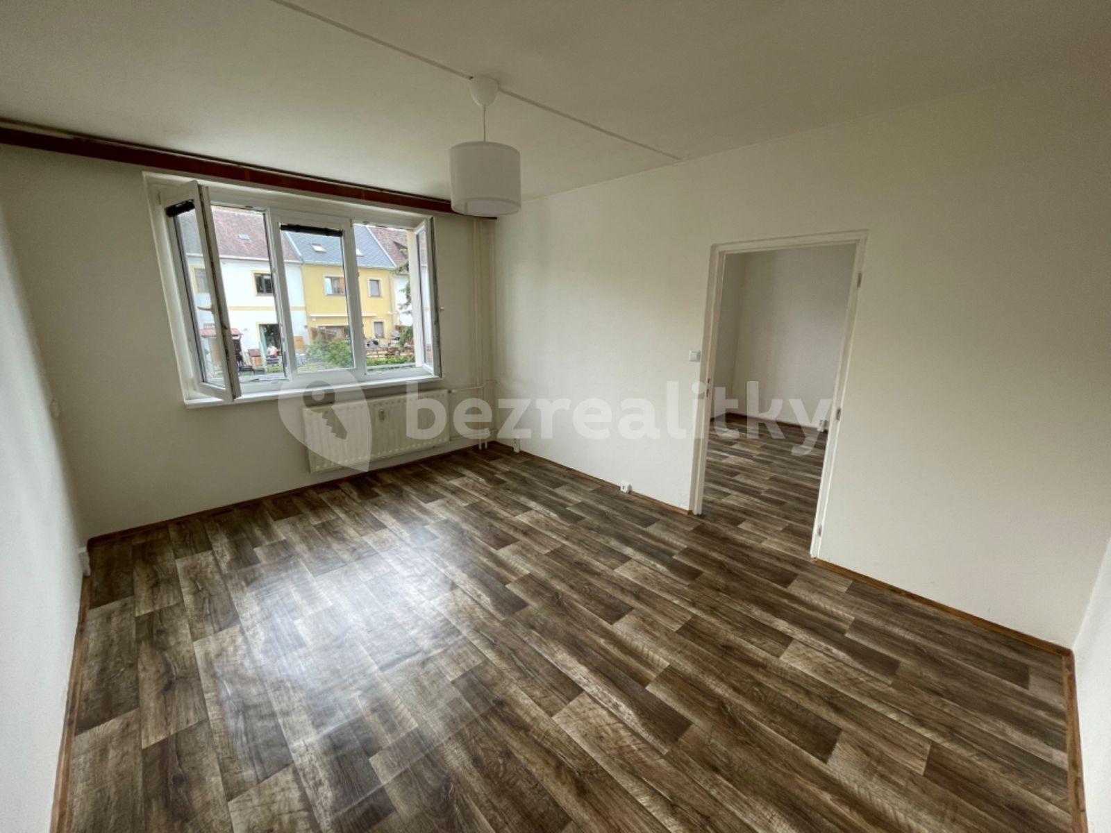 Prenájom bytu 1-izbový 35 m², Koželužská, Kadaň, Ústecký kraj