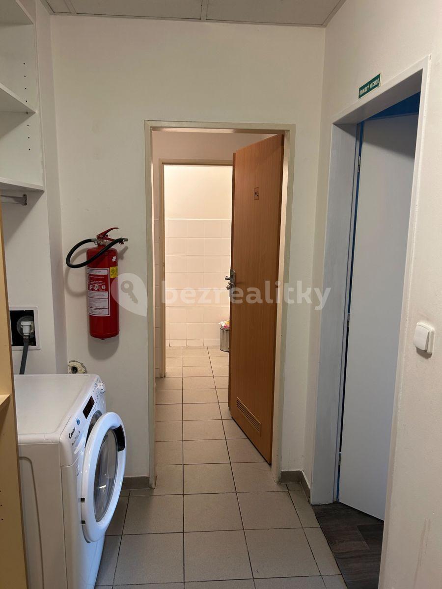 Predaj nebytového priestoru 55 m², Pelzova, Praha, Praha