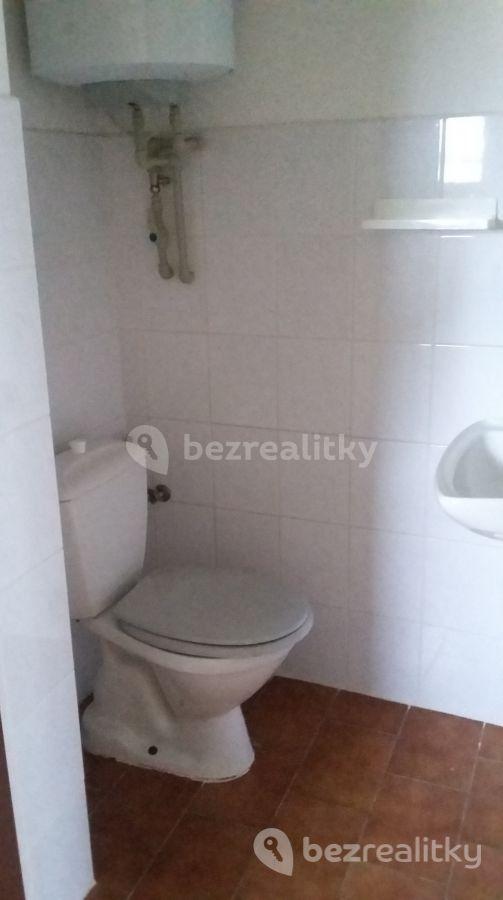 Prenájom bytu 2-izbový 36 m², Záluží, Středočeský kraj