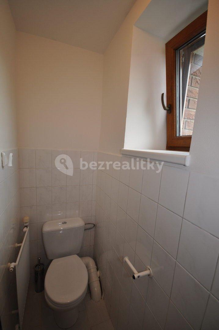 Prenájom bytu 4-izbový 120 m², Krohova, Praha, Praha