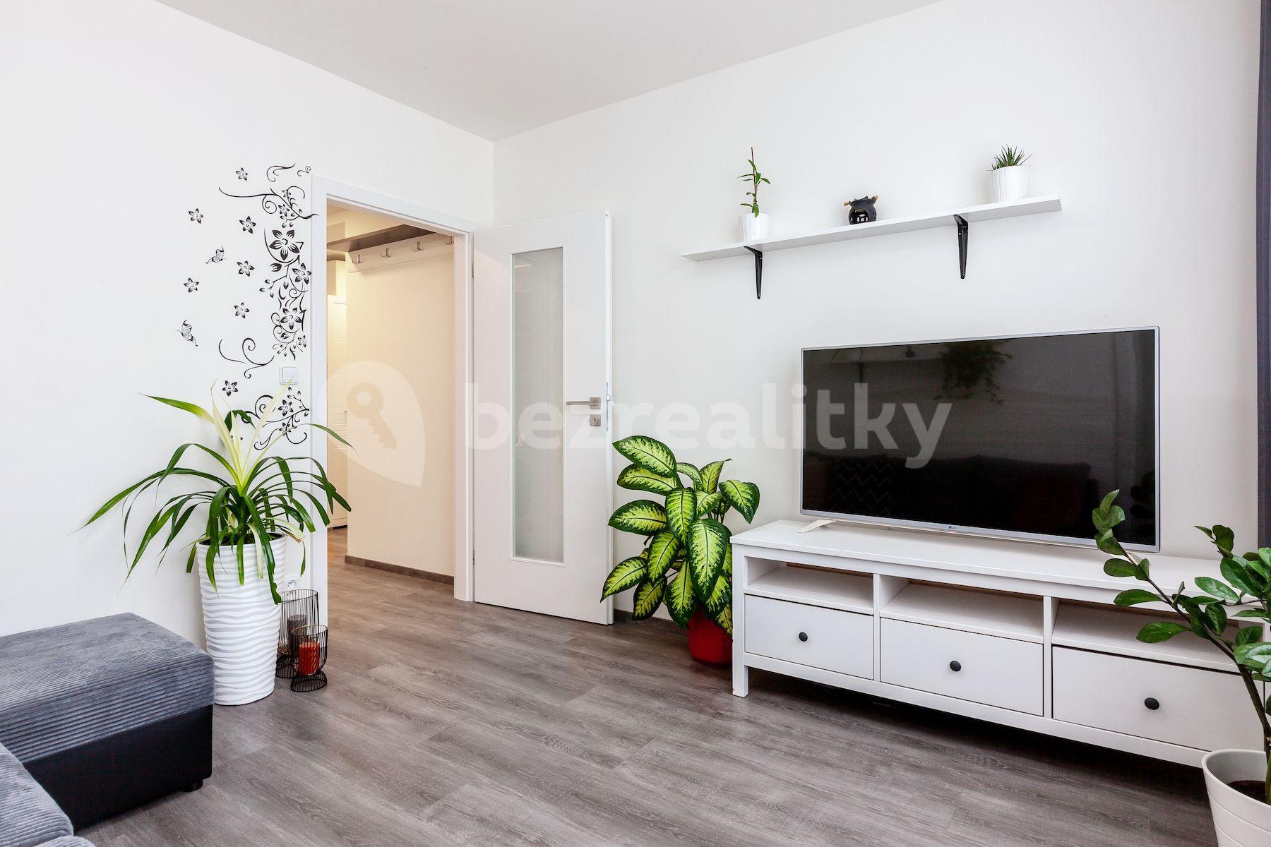 Predaj bytu 4-izbový 97 m², Zelený pruh, Praha, Praha