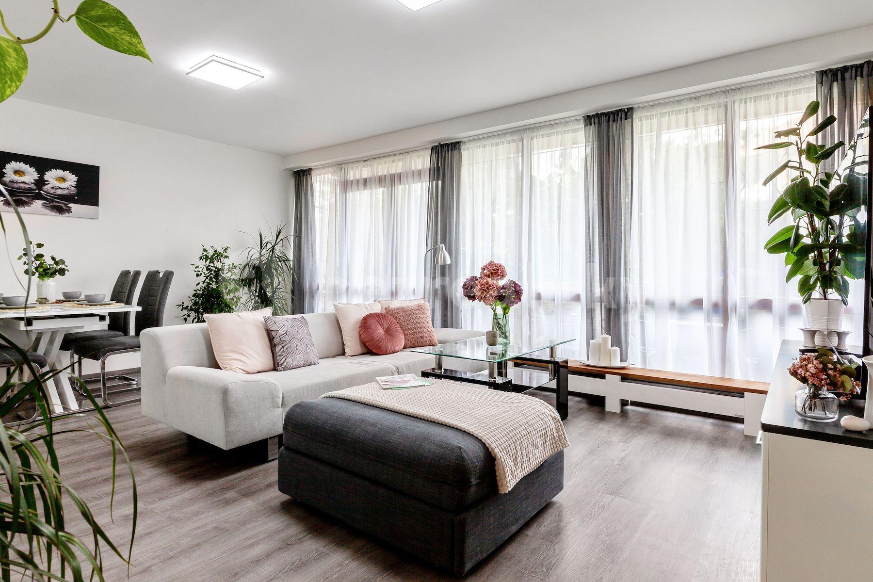 Predaj bytu 4-izbový 97 m², Zelený pruh, Praha, Praha