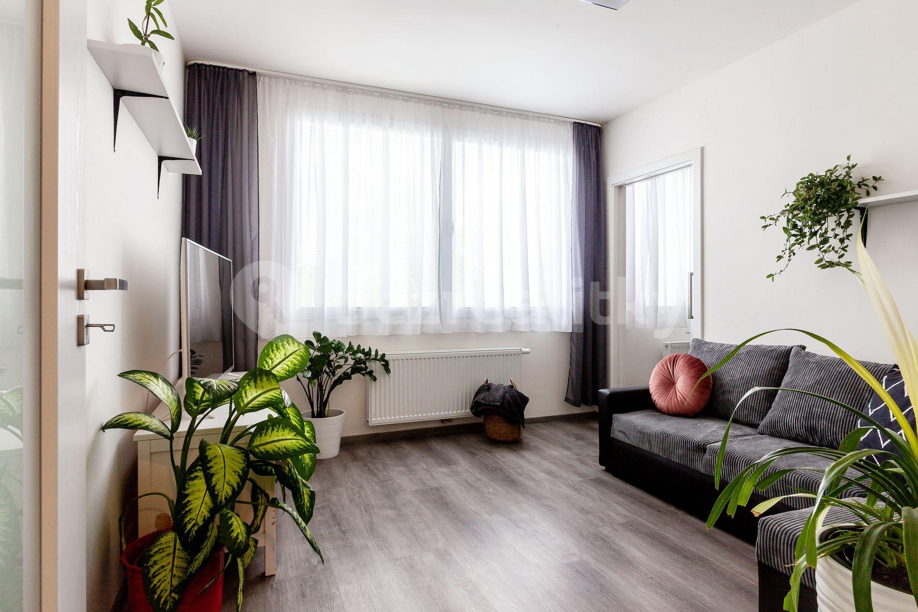 Predaj bytu 4-izbový 97 m², Zelený pruh, Praha, Praha