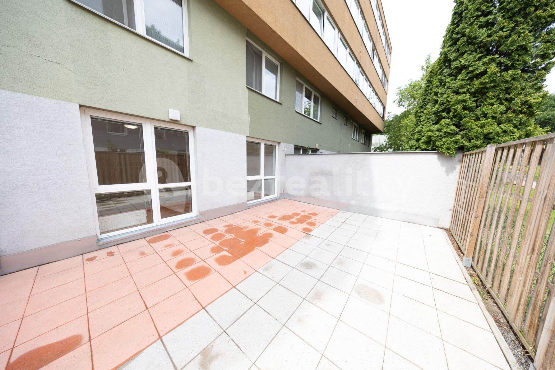 Predaj bytu 1-izbový 61 m², Vřesová, Praha, Praha